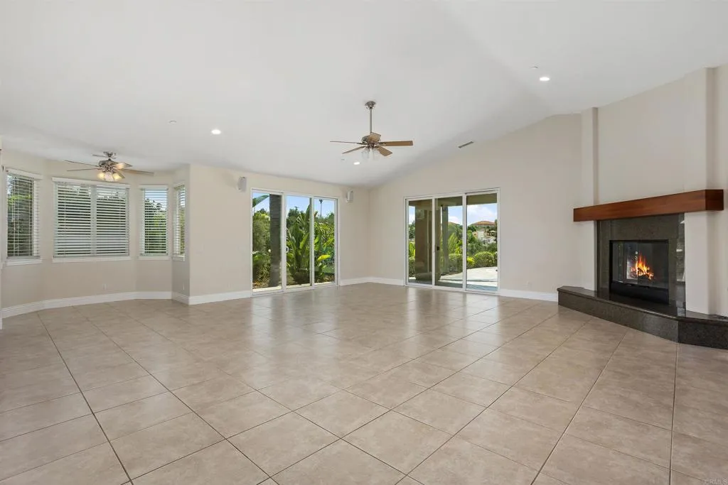 https://cdn.realtyfeed.com/cdn/127/306530998/41f7c16025502754c1b4e103acde7804.webp