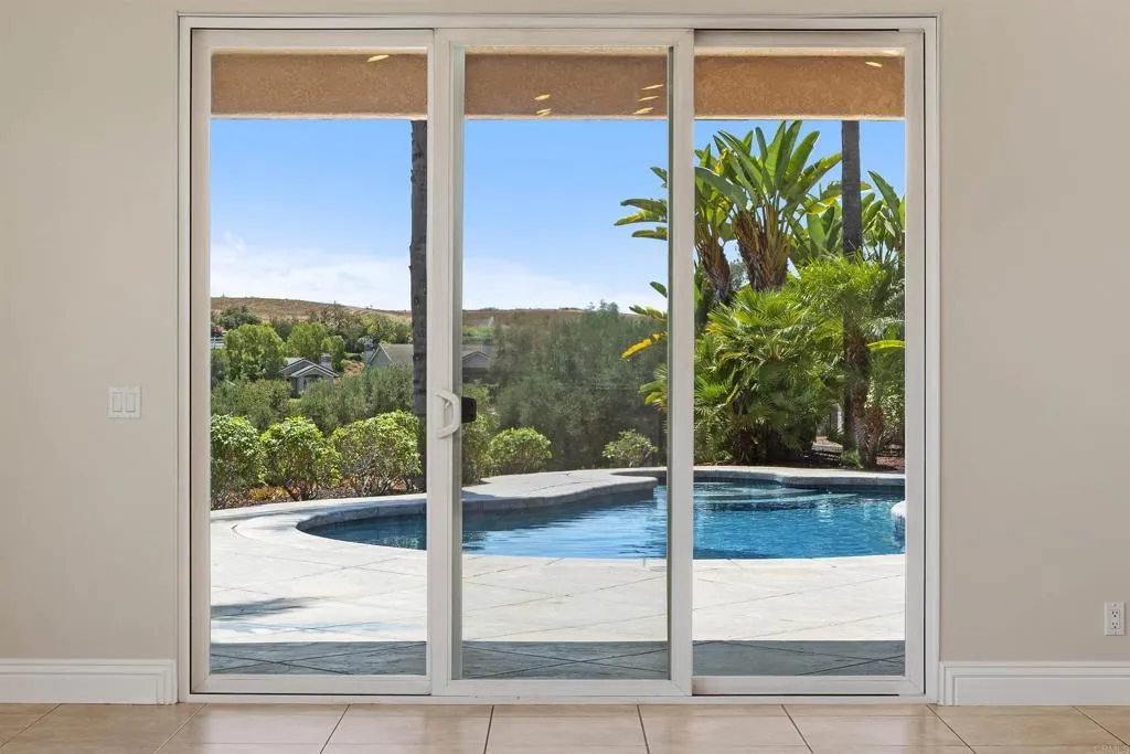 https://cdn.realtyfeed.com/cdn/127/306530998/529df0a1815e8cff85a56bb07b1357f9.webp