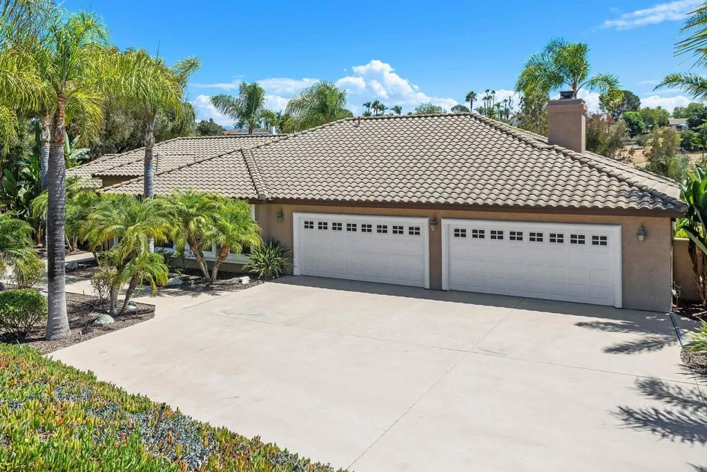 https://cdn.realtyfeed.com/cdn/127/306530998/5bcaeac0fcff6d85fedbb78274725448.webp
