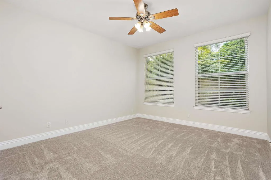 https://cdn.realtyfeed.com/cdn/127/306530998/99a3be73ca18aa72e1eeeee2f2bfe86c.webp