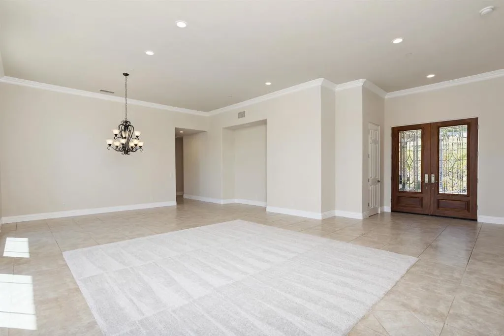 https://cdn.realtyfeed.com/cdn/127/306530998/a98329ba8a4d154aded67b5b20b037d4.webp