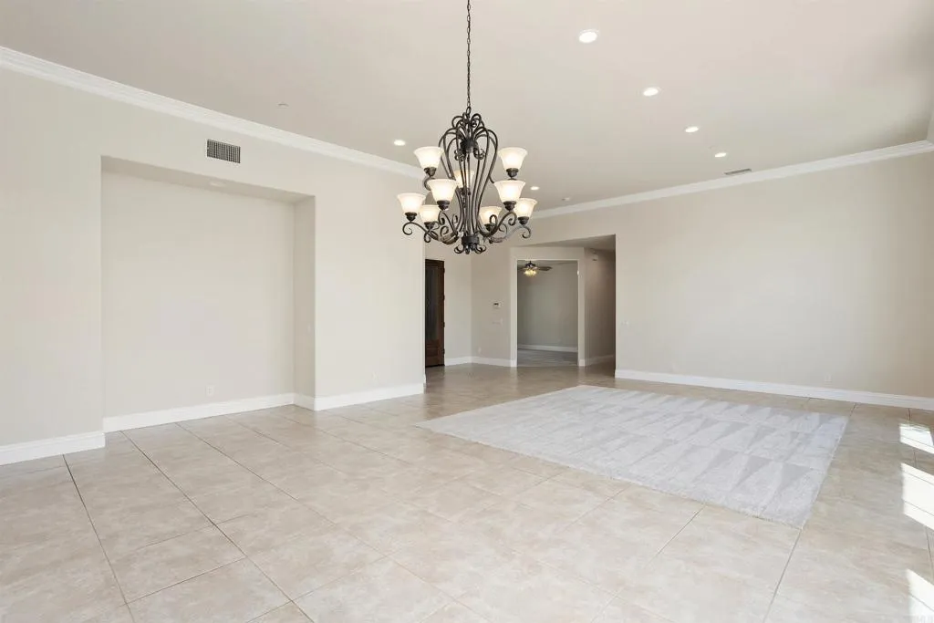 https://cdn.realtyfeed.com/cdn/127/306530998/d79221c63a90f64210f79acd32be1719.webp