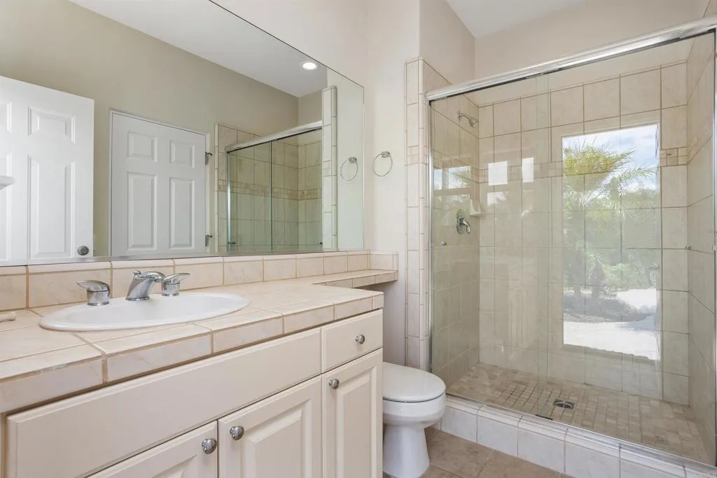 https://cdn.realtyfeed.com/cdn/127/306530998/fc963f70db3ff96a7b21c5a182932927.webp