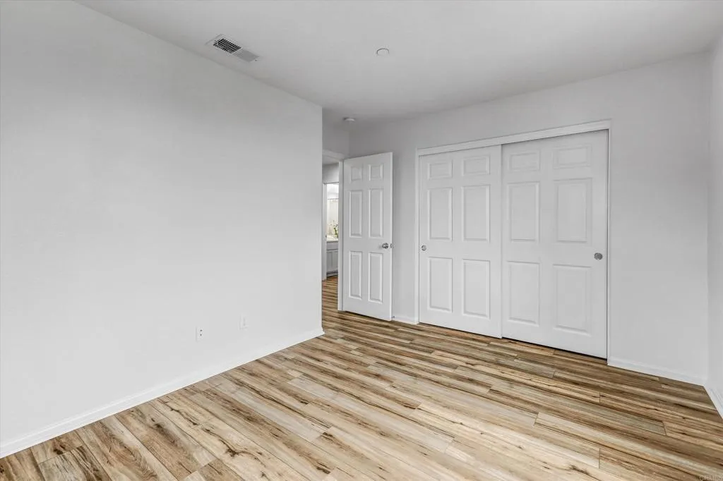 https://cdn.realtyfeed.com/cdn/127/306531027/6827d1d1d32adae37abdba4f771965ca.webp
