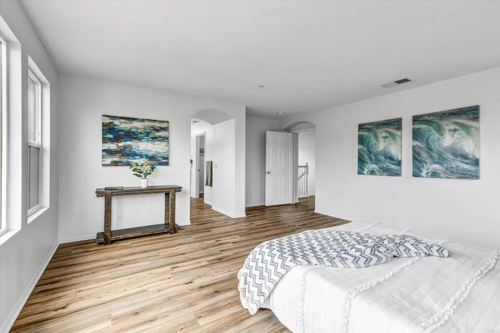https://cdn.realtyfeed.com/cdn/127/306531027/d4e62f2a7d6cb8b614f5ceaaf7a93ee3.webp
