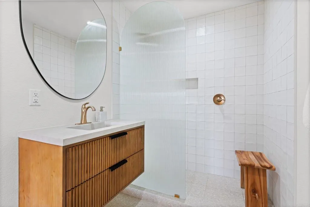 https://cdn.realtyfeed.com/cdn/127/306531045/58cb017047da9b9044e2c32ee2dd8795.webp
