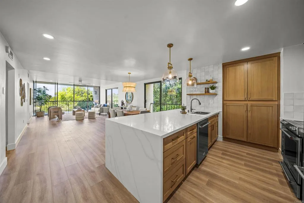 Photo #3: PTP2506592 Listing 