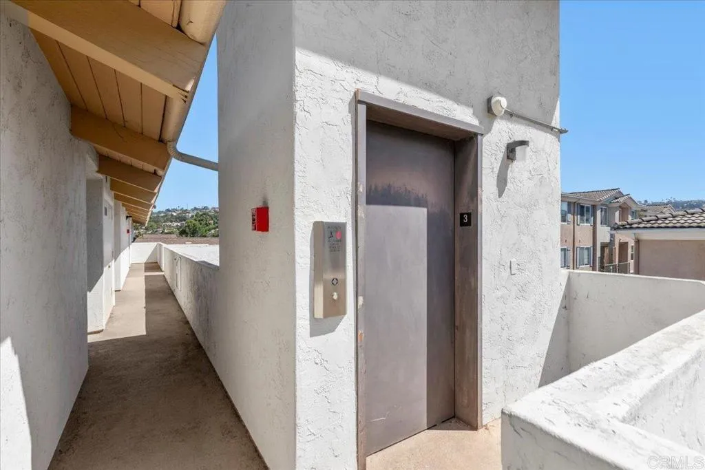 https://cdn.realtyfeed.com/cdn/127/306531070/80705eeec7aa6a1c0553769076af3a74.webp