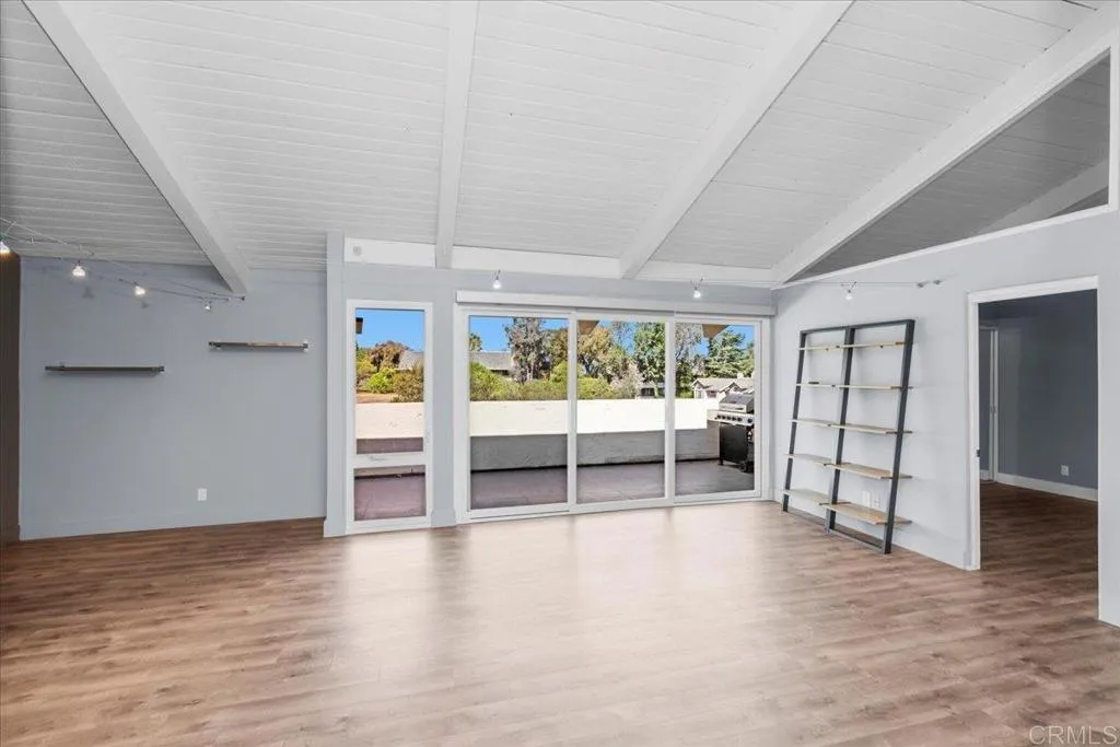 https://cdn.realtyfeed.com/cdn/127/306531070/bd6d4c537844b05e9d1e7736bf5ca354.webp