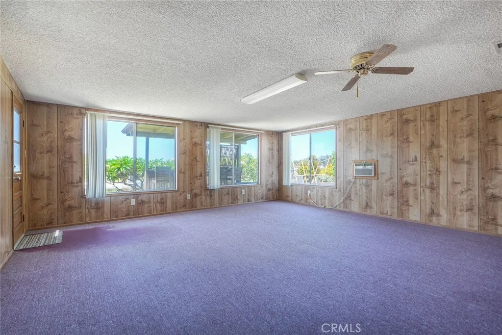 https://cdn.realtyfeed.com/cdn/127/306531071/1de96b3ea829839ec13c3f855a7c73ba.webp