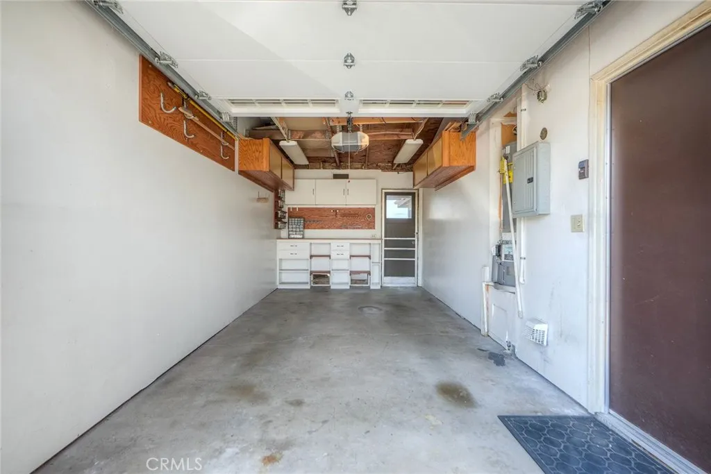 https://cdn.realtyfeed.com/cdn/127/306531071/a7fb8101b65913324282aeca246124ef.webp