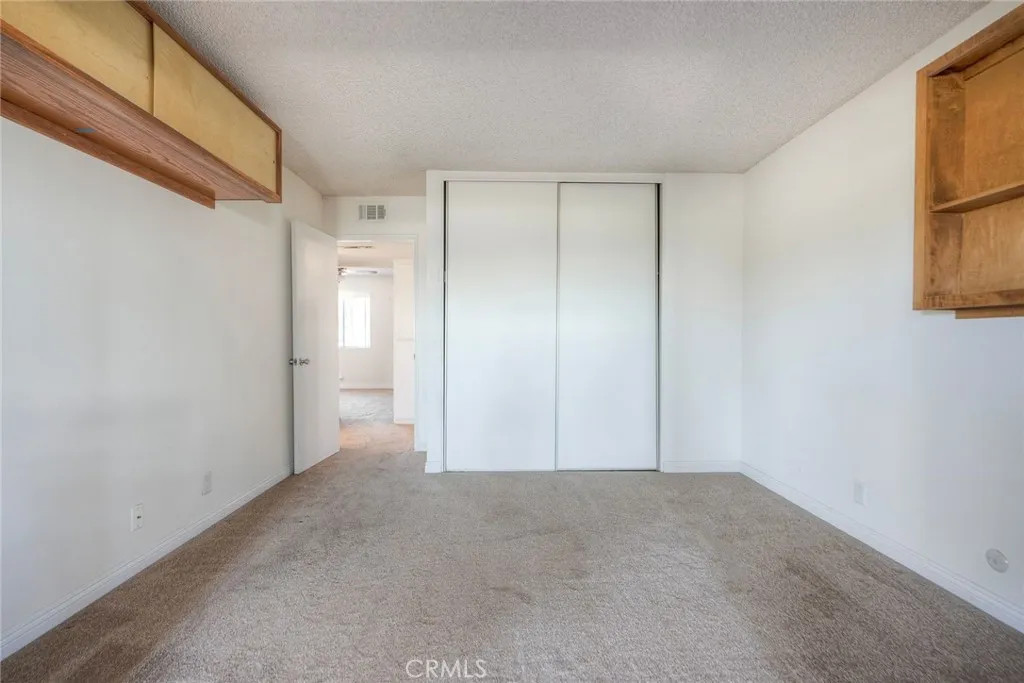 https://cdn.realtyfeed.com/cdn/127/306531071/ed35425e47ad682296a3ac690a06a187.webp