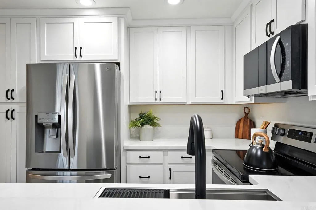 https://cdn.realtyfeed.com/cdn/127/306531095/87ec6ffa50e0eb82e7a86eeb2e4b29bd.webp