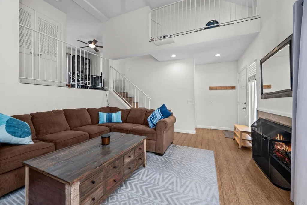 https://cdn.realtyfeed.com/cdn/127/306531141/a96ffed7c74d261e2fed7dfef020cce2.webp