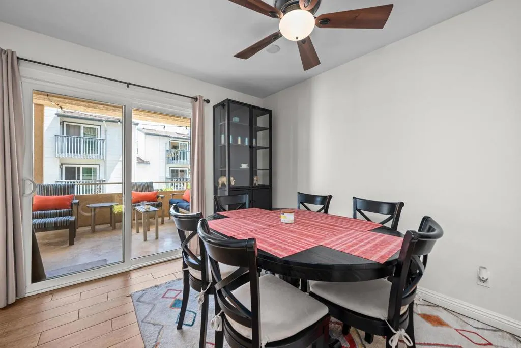 https://cdn.realtyfeed.com/cdn/127/306531141/f95531d53f759291c7c75f50a54c74f5.webp