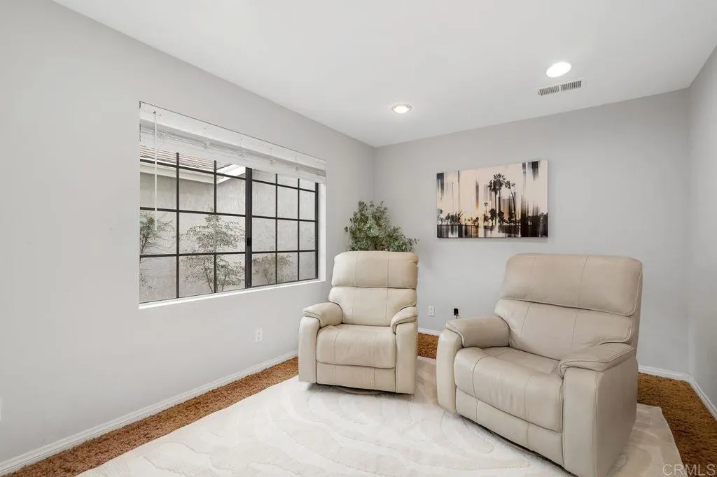 https://cdn.realtyfeed.com/cdn/127/306531180/1bd6028872a1535f671f047670f9aa99.webp
