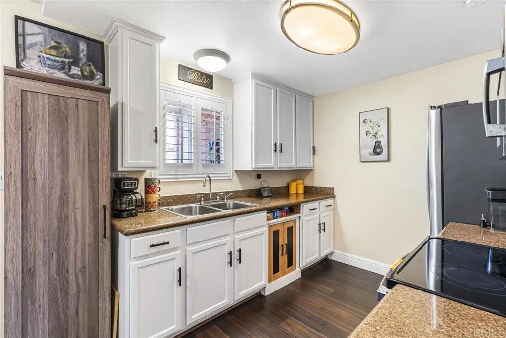 Photo #8: PTP2506596 Listing: Photo #8