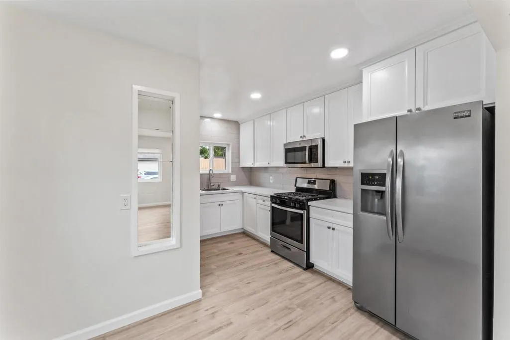 https://cdn.realtyfeed.com/cdn/127/306531219/594637c3832fc5a62d091ce130f7e6d7.webp