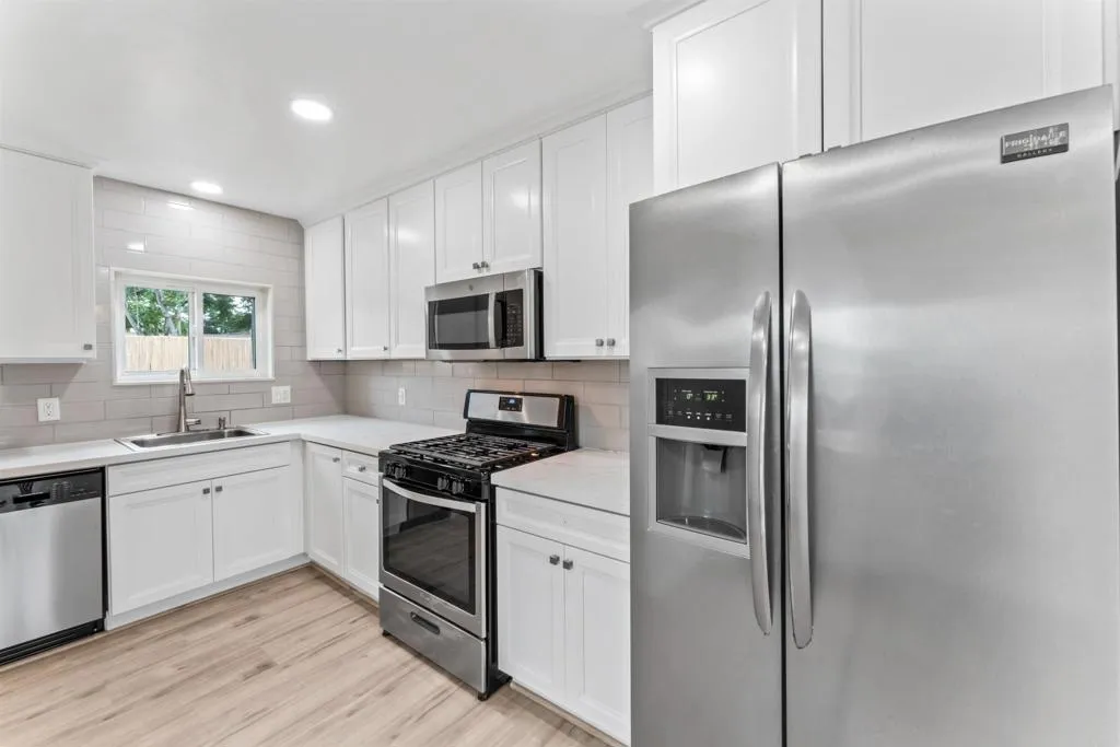 https://cdn.realtyfeed.com/cdn/127/306531219/7de2d99c159199a462da0efd37f75800.webp