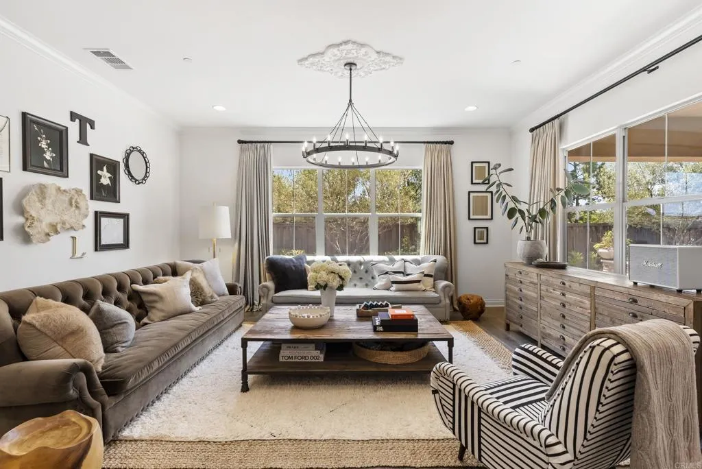 https://cdn.realtyfeed.com/cdn/127/306531220/65e4fec0800f0340a55826c2fbf93e32.webp