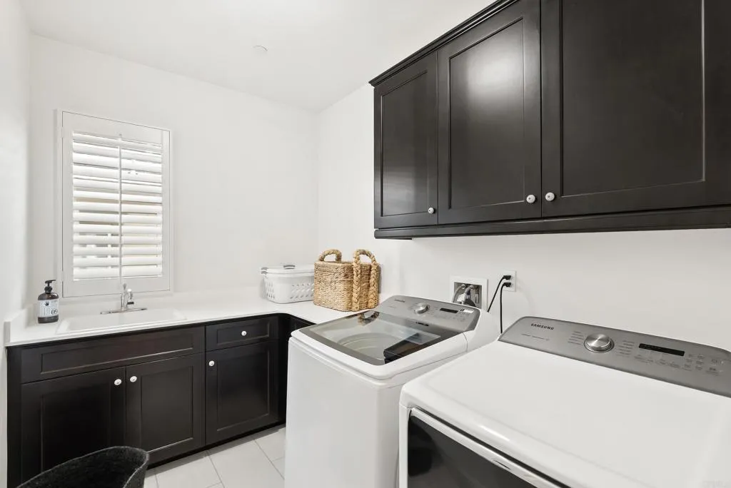 https://cdn.realtyfeed.com/cdn/127/306531220/6d9adefaa671d3d06c60ccaec3b8ab2a.webp