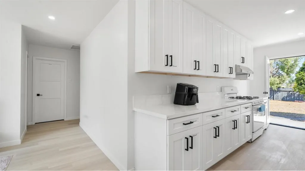 https://cdn.realtyfeed.com/cdn/127/306531244/55950b335297d6411312a5d1b4875793.webp