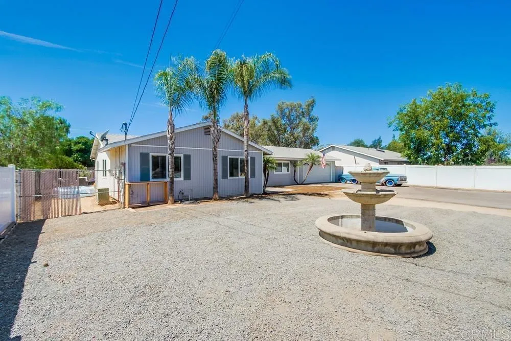 https://cdn.realtyfeed.com/cdn/127/306531263/5db2651144cc238d30571111252f51a2.webp
