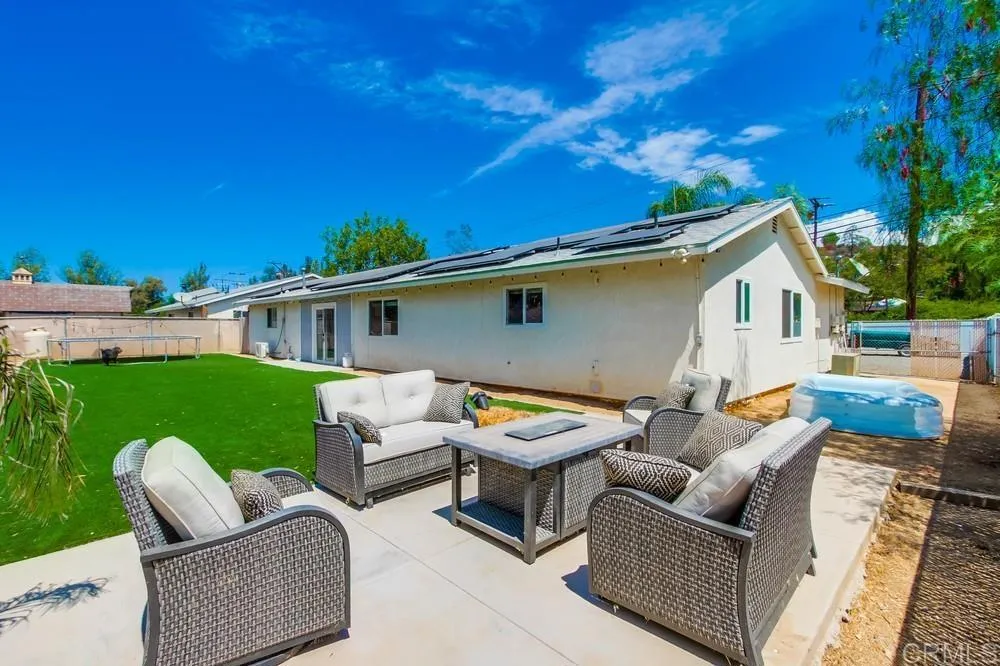 https://cdn.realtyfeed.com/cdn/127/306531263/eb4f38a0c9ee2d5be15e497f16c411b5.webp