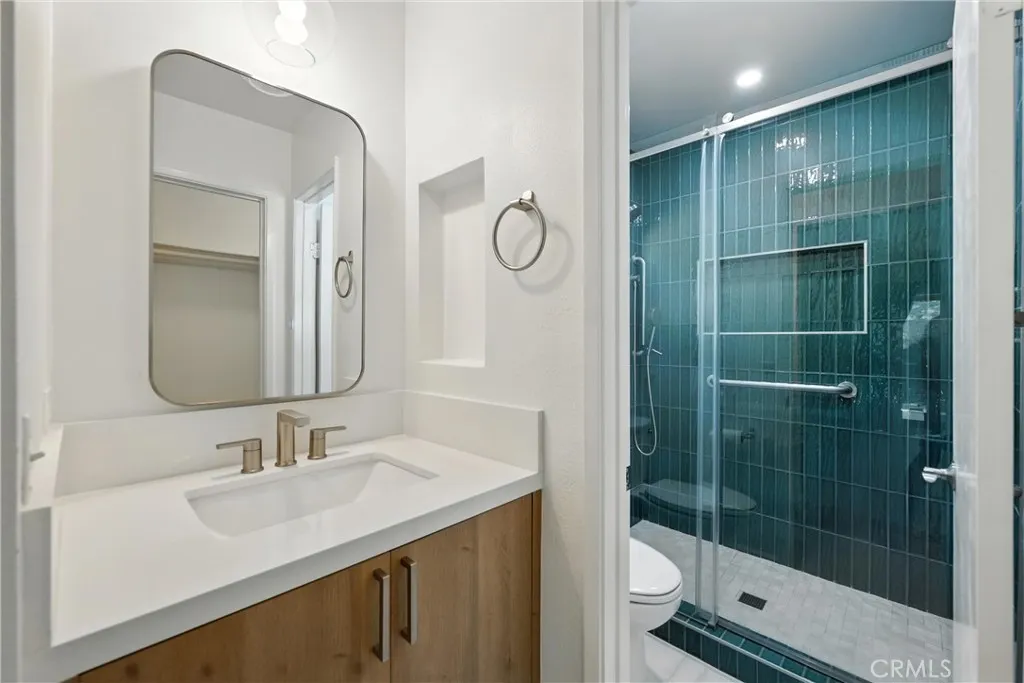Photo #14: OC25195018 Listing: Photo #14