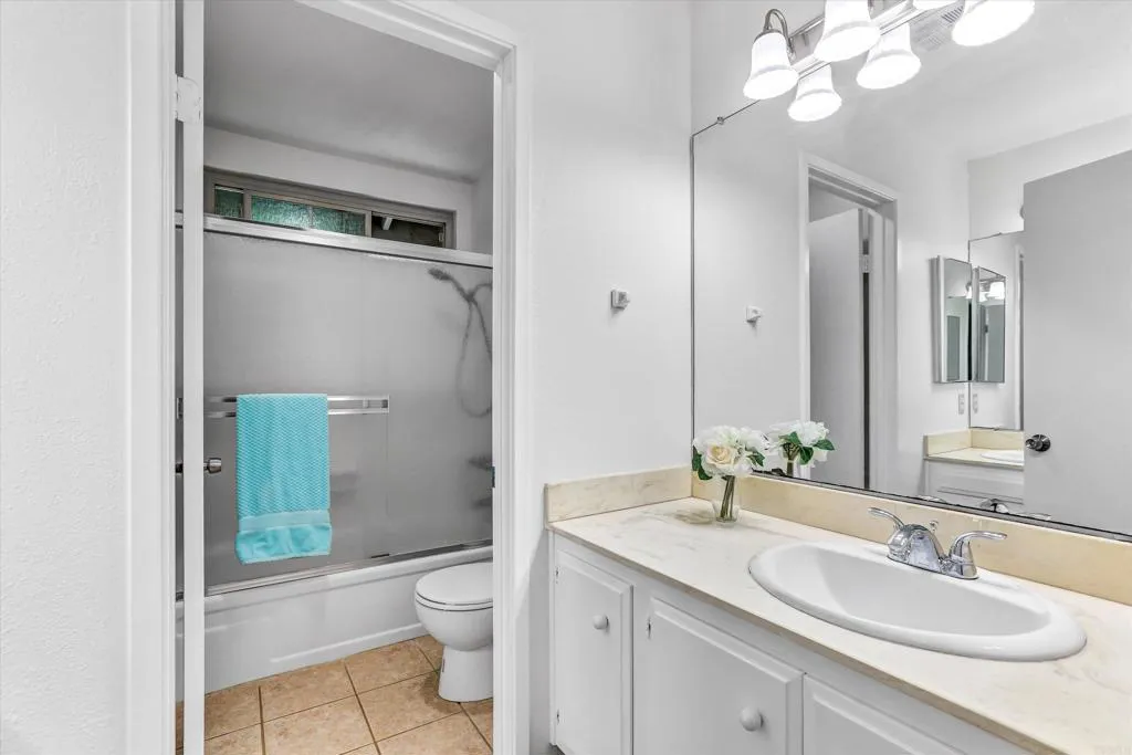 https://cdn.realtyfeed.com/cdn/127/306531279/2c426d3529b36066ee8c5e6421fd4dcb.webp
