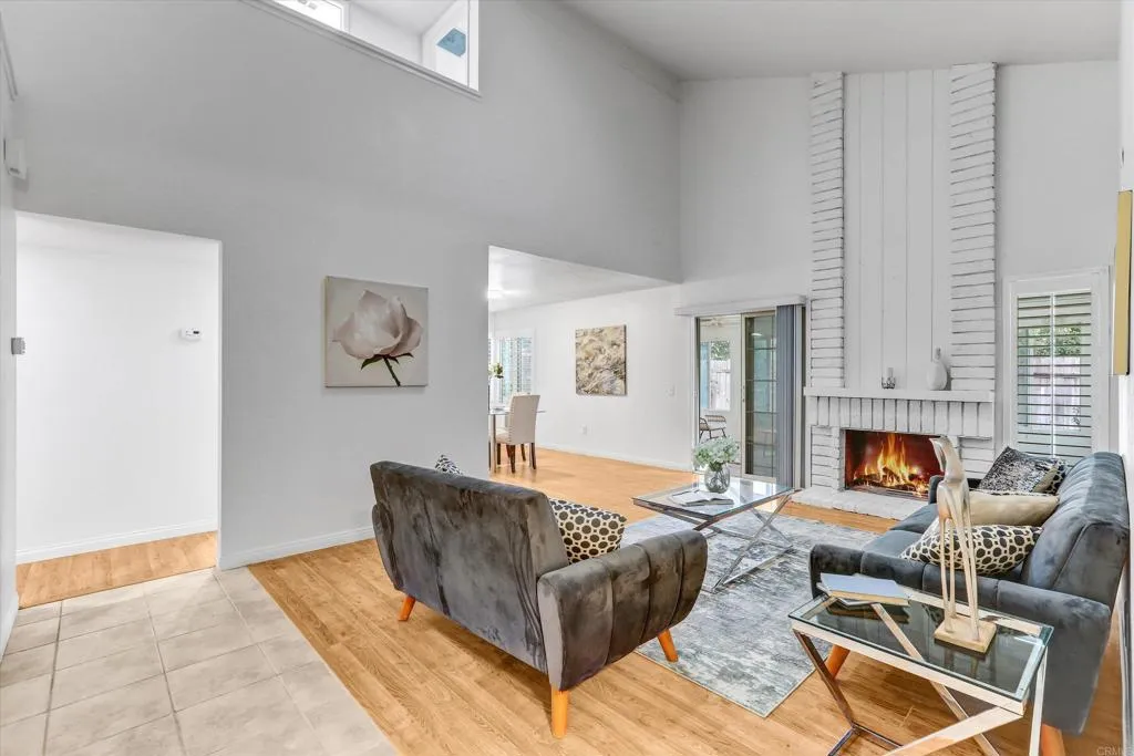 https://cdn.realtyfeed.com/cdn/127/306531279/99df7c1acf1c1f5209b601a7c6801160.webp