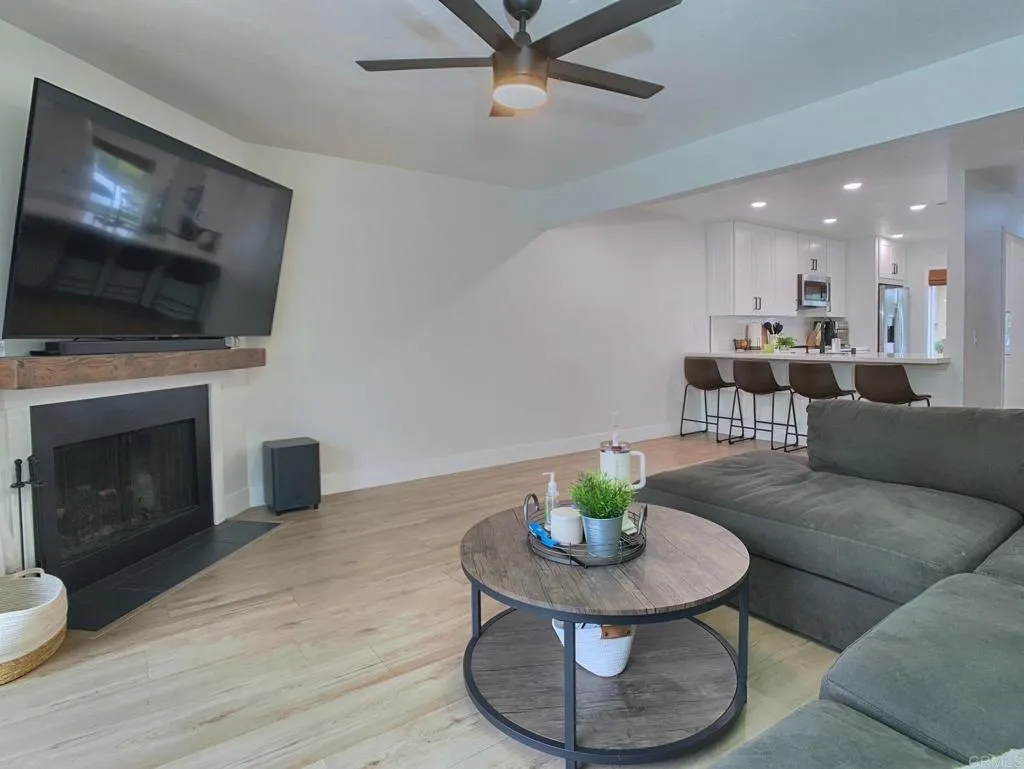 https://cdn.realtyfeed.com/cdn/127/306531280/8f304660460b3db6291b288fca389a1b.webp