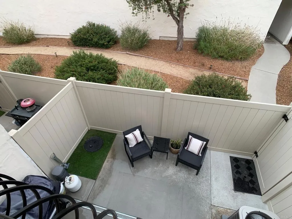 https://cdn.realtyfeed.com/cdn/127/306531280/ecea37d423a3994f154c25b9a1a373d8.webp