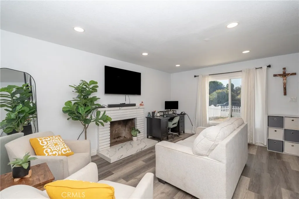 Highland, CA 92346