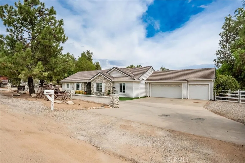 33314 Pewter Road, Agua Dulce, CA 91390 - Photo 4 of 66, Agua Dulce, CA