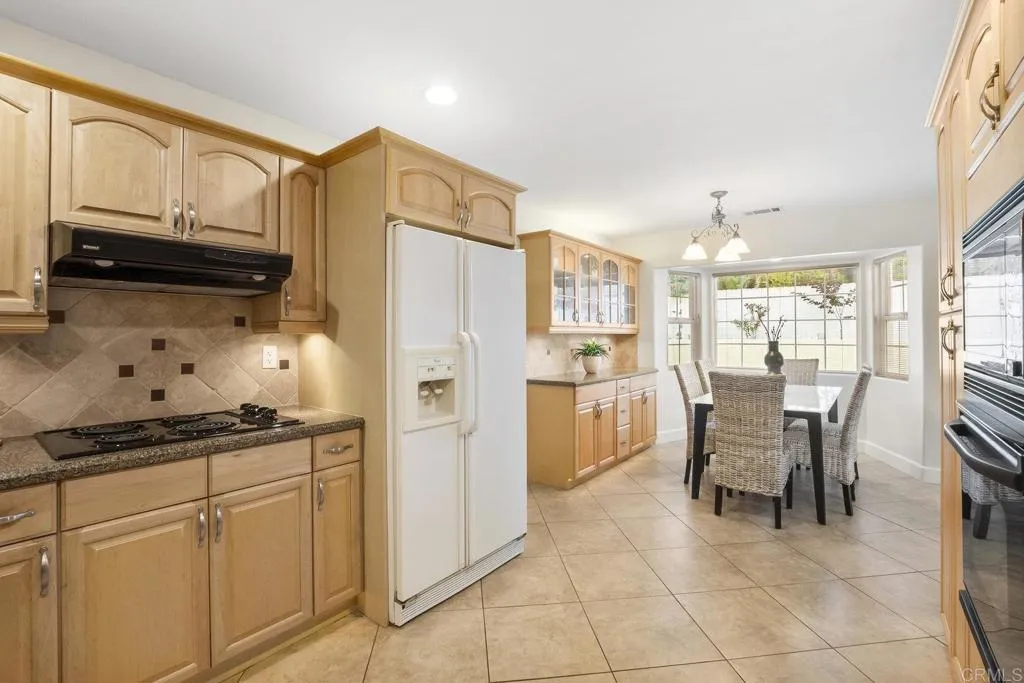 https://cdn.realtyfeed.com/cdn/127/306531289/dd739b2cc08515d0bd1f3c8c4fa3c4a4.webp
