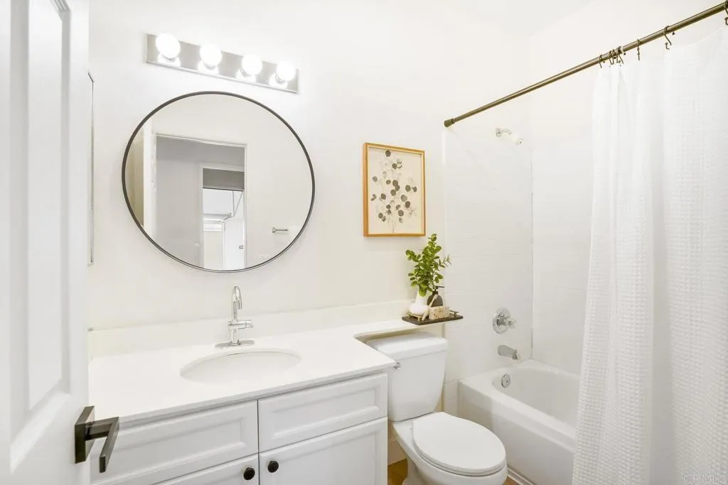 https://cdn.realtyfeed.com/cdn/127/306531295/d4f2e290be1d4b5d1ef7132f36e16bcd.webp