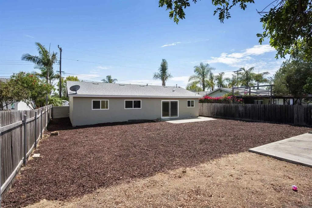 https://cdn.realtyfeed.com/cdn/127/306531337/093ea18334bf5fc752a5206e04ce79fb.webp
