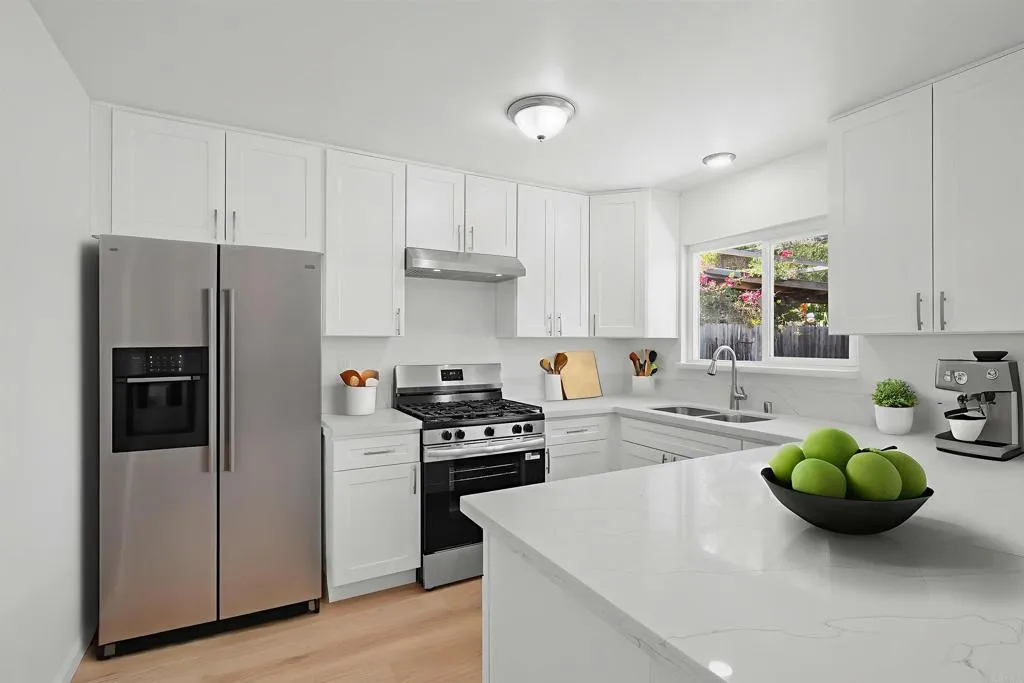 https://cdn.realtyfeed.com/cdn/127/306531337/7495bedf0d601ff502a548ccfdfaca8d.webp