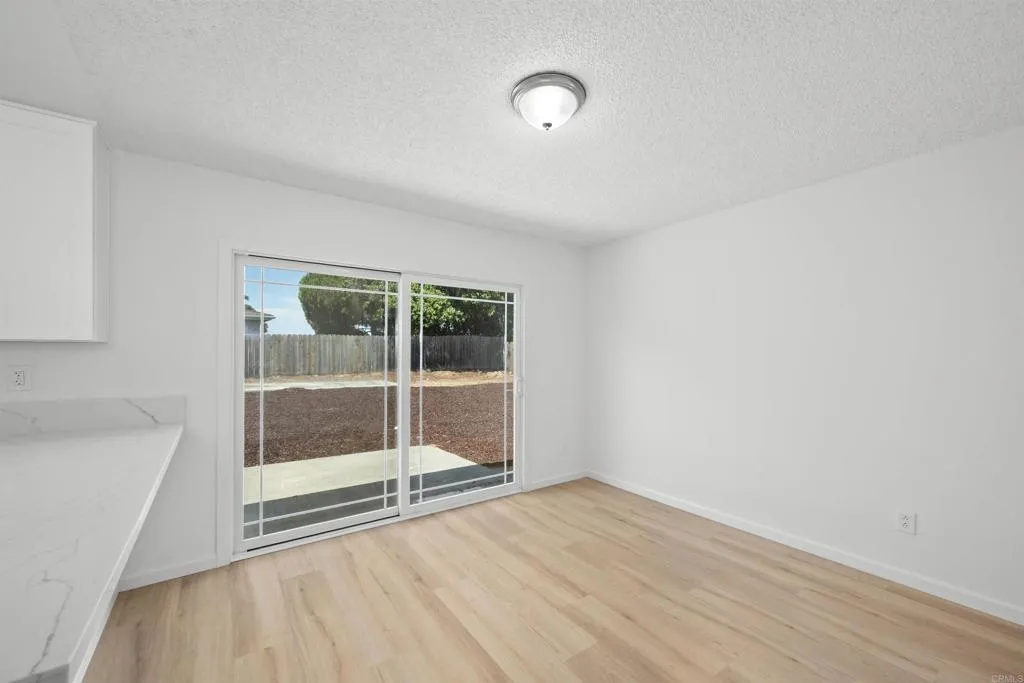 https://cdn.realtyfeed.com/cdn/127/306531337/dc283bd5ee4ed790bebdfc706742dcae.webp