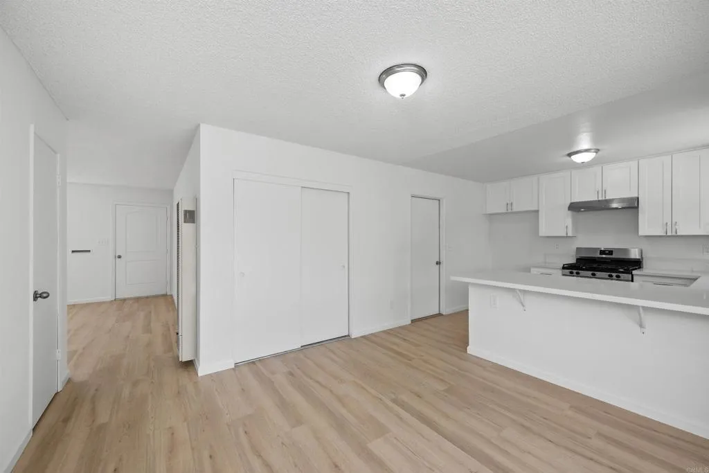 https://cdn.realtyfeed.com/cdn/127/306531337/f3ee1f6201db7bbb4855a7ef65da8082.webp