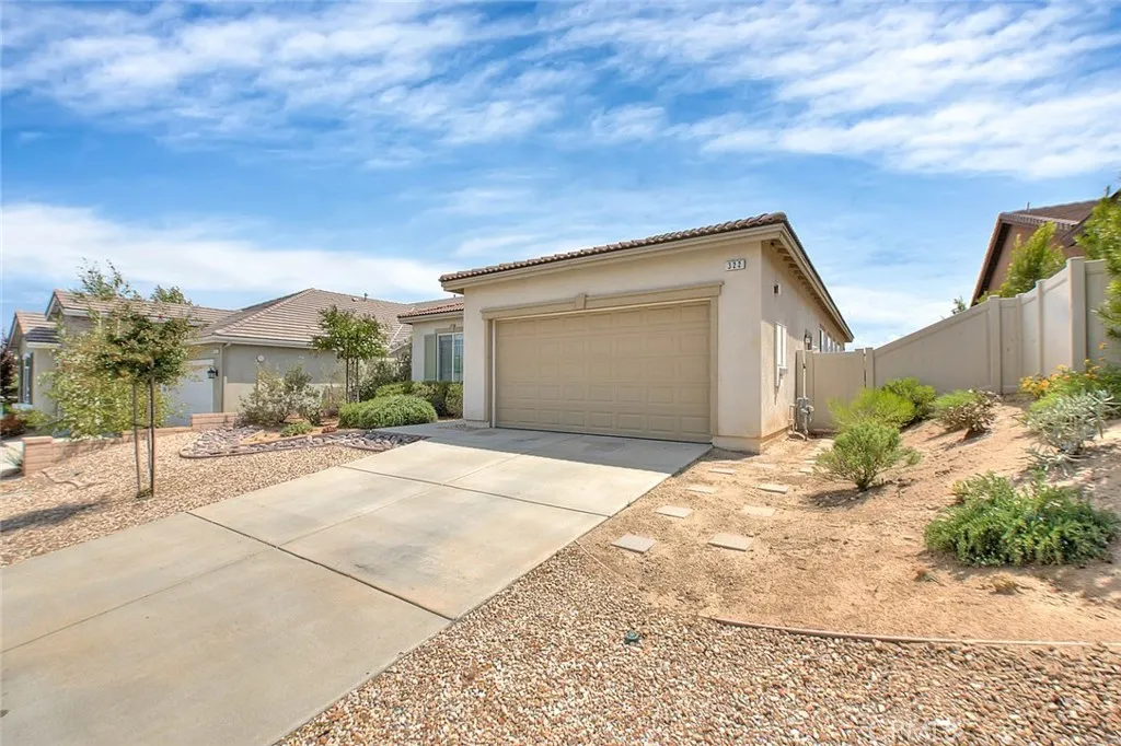 322 Forked Run, Beaumont, CA 92223 - Photo 4 of 73, Beaumont, CA
