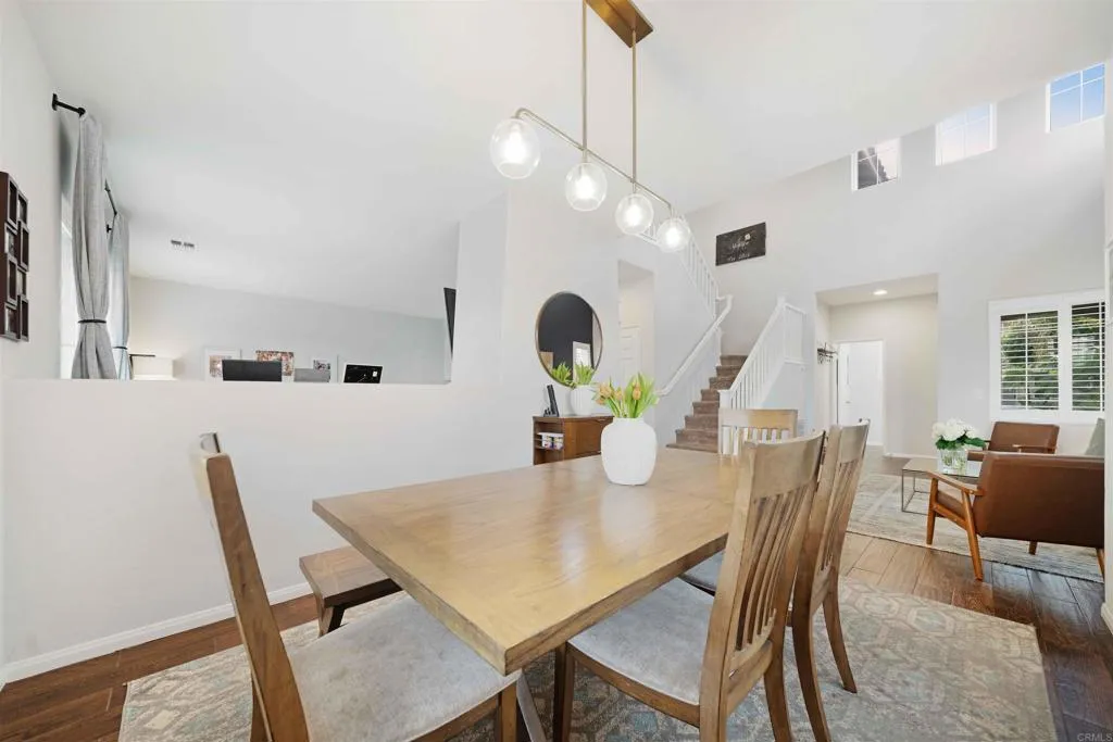 Photo #5: PTP2506605 Listing 