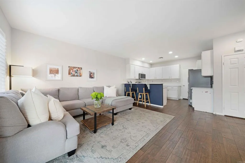 Photo #9: PTP2506605 Listing: Photo #9