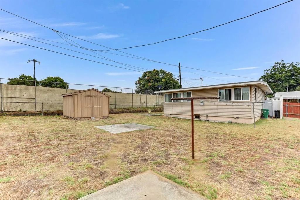 https://cdn.realtyfeed.com/cdn/127/306531355/26e69e2a0f9c0282c6b73a4115fc21a1.webp