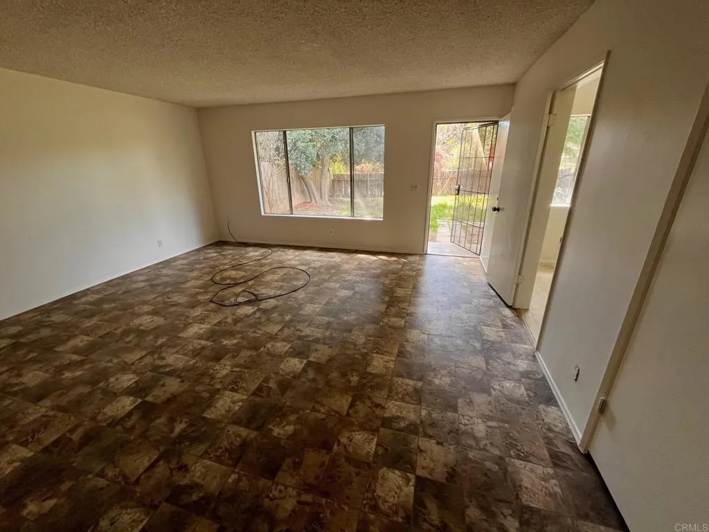 https://cdn.realtyfeed.com/cdn/127/306531359/0b8466c1f87d14c09f1cf34124191f92.webp