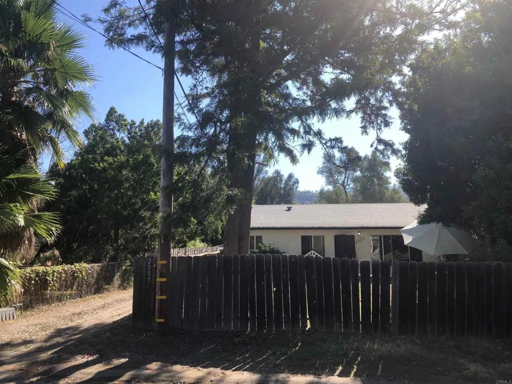 https://cdn.realtyfeed.com/cdn/127/306531359/5f651f62b9e008661654f6539ea01aed.webp