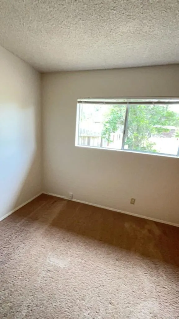 https://cdn.realtyfeed.com/cdn/127/306531359/a6cf910ab884eb48d5591969d85f3462.webp