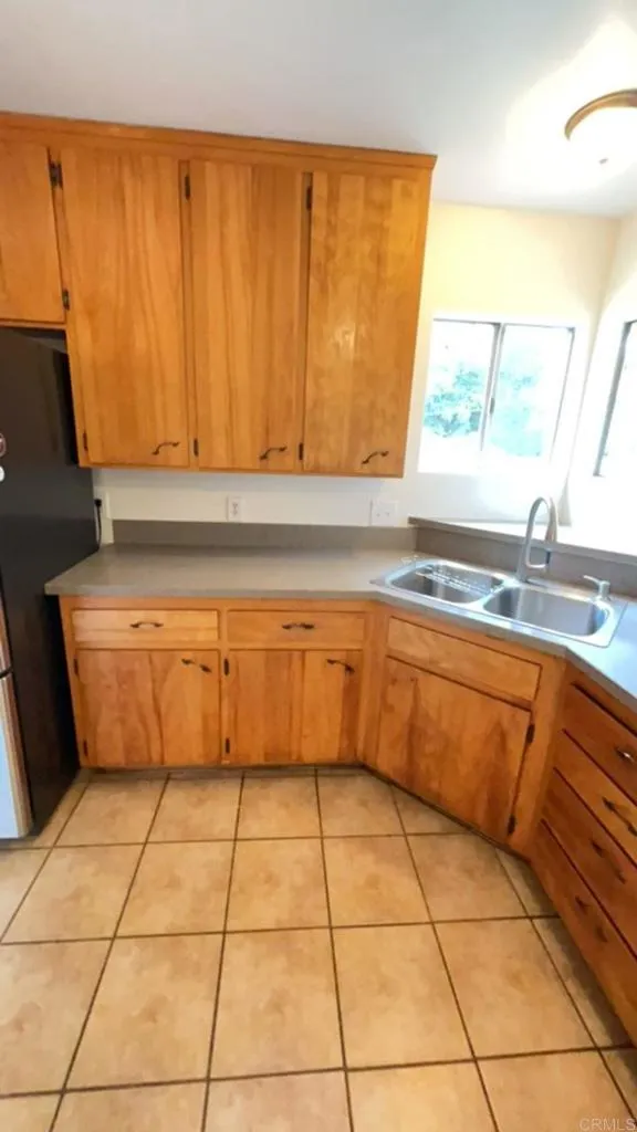 https://cdn.realtyfeed.com/cdn/127/306531359/c12bfff176c1c19dbf4cf8fb9740e33d.webp