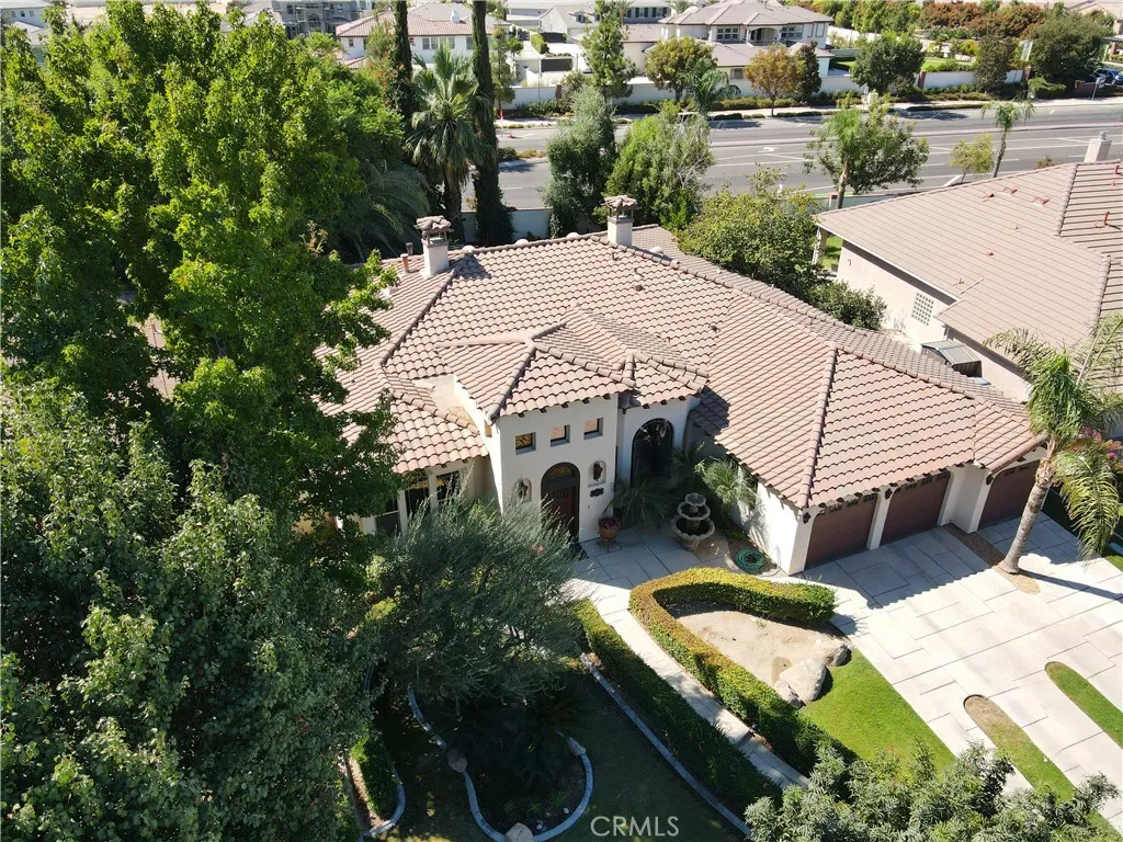 Bakersfield, CA 93311